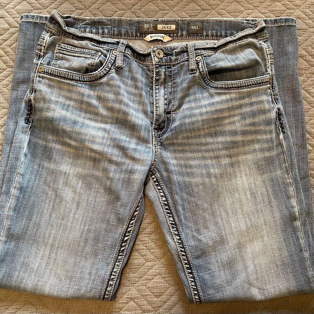 Buckle BKE Jake bootleg jeans